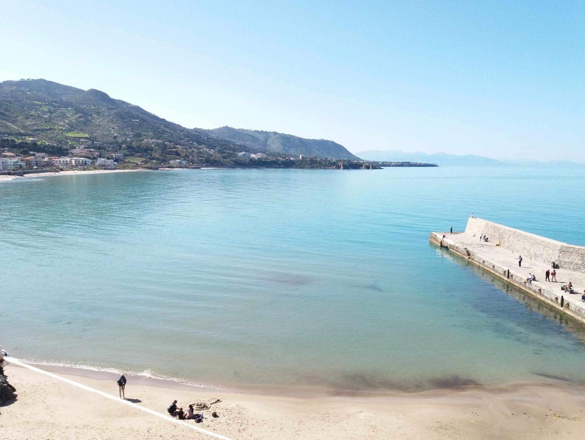 Miramarina Apartment By Casa In Mente Cefalù Eksteriør bilde